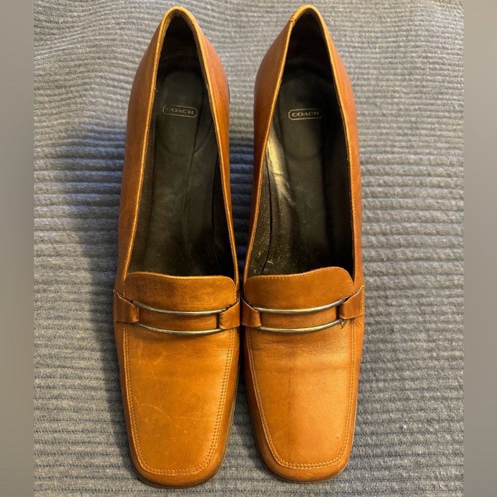 COACH Size 9B Camel High Heel Shoes
